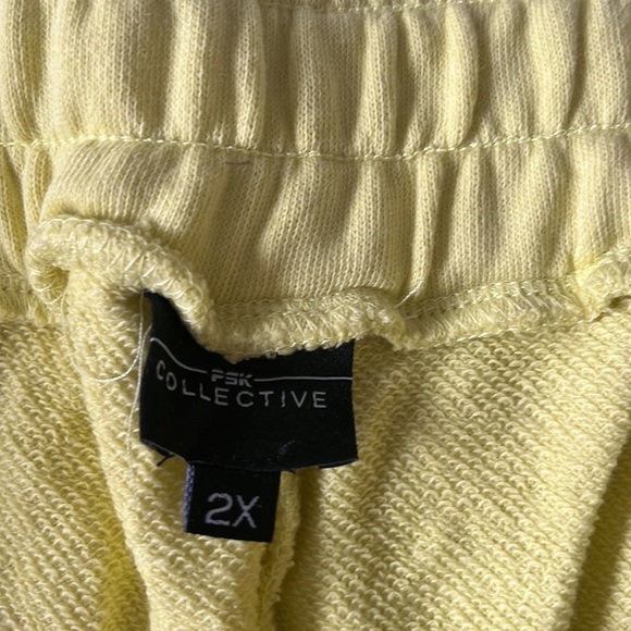 Psk collective cannary yellow joggers New without tags size 2X - Picture 3 of 10